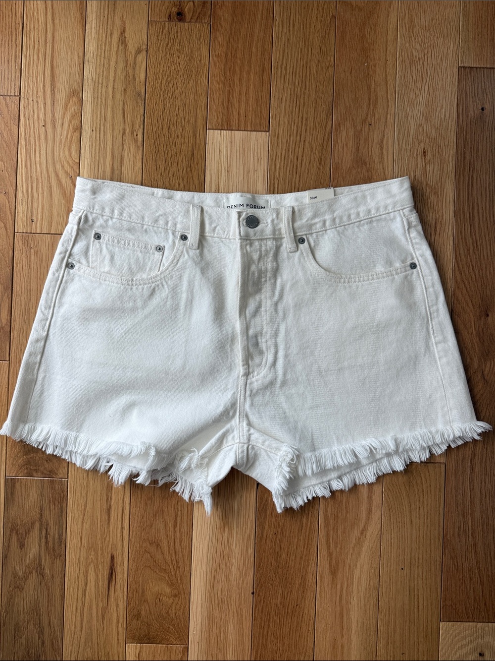 NWT Aritzia Denim Forum White Ex Boyfriend Jean Shorts